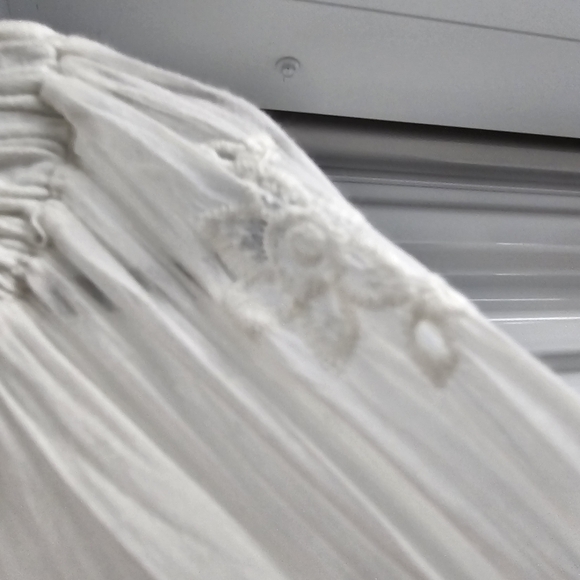 White over top by Today - Picture 6 of 7